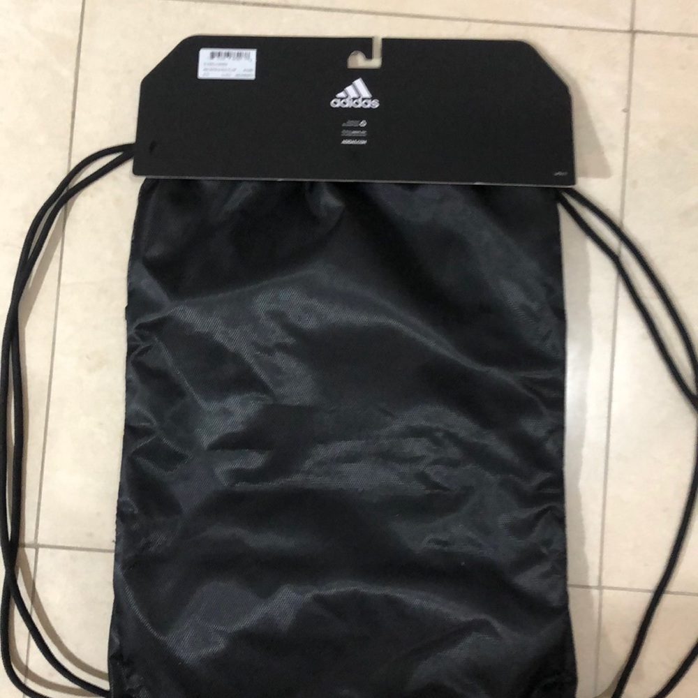 New! Adidas Fat stripes Sack pack. - Picture 4 of 6